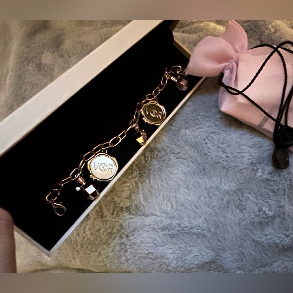 Viktor & Rolf - Picture 5 of 6